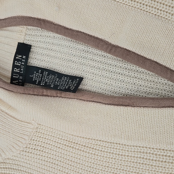 Sweater - Picture 3 of 4